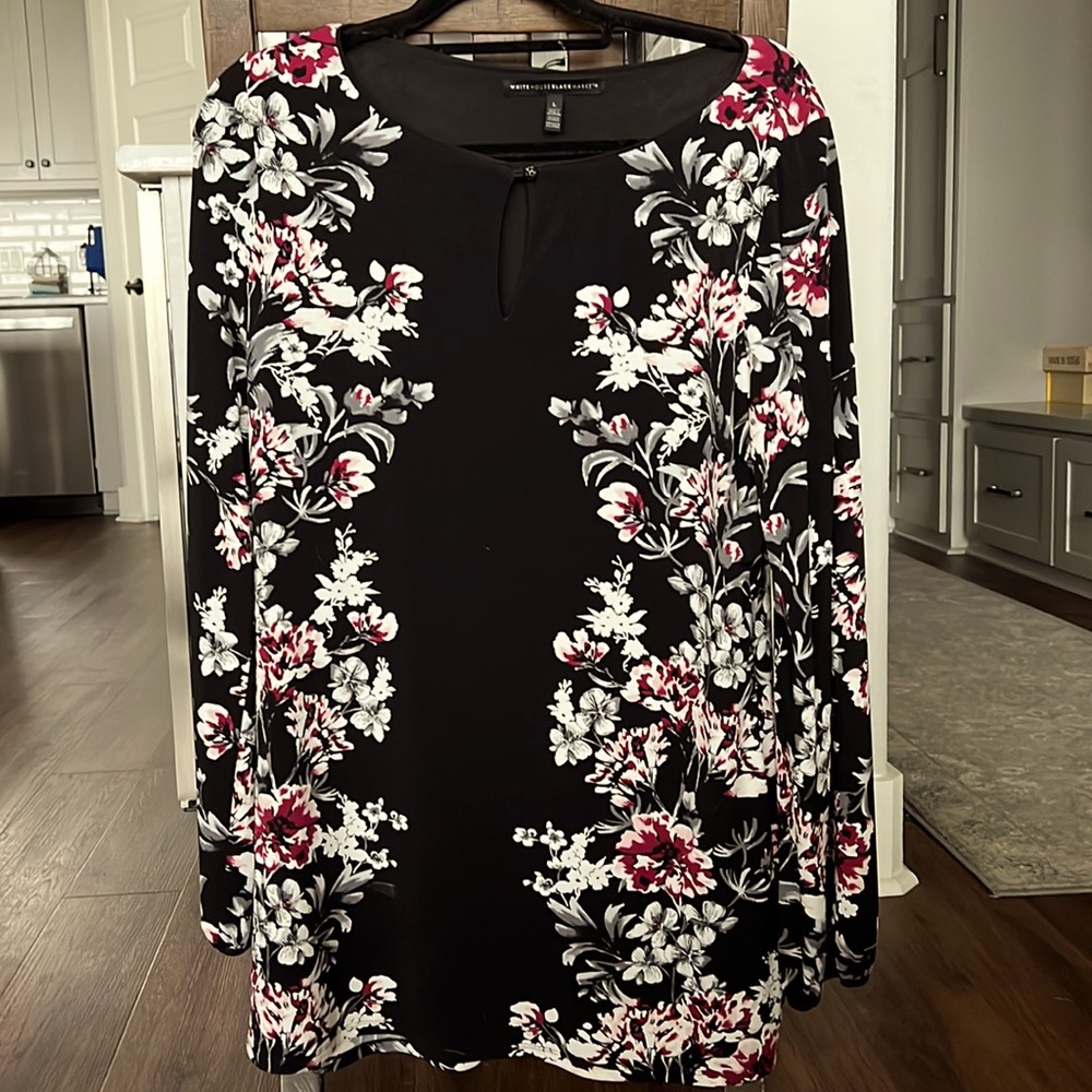 White House Black Market Tunic Top
